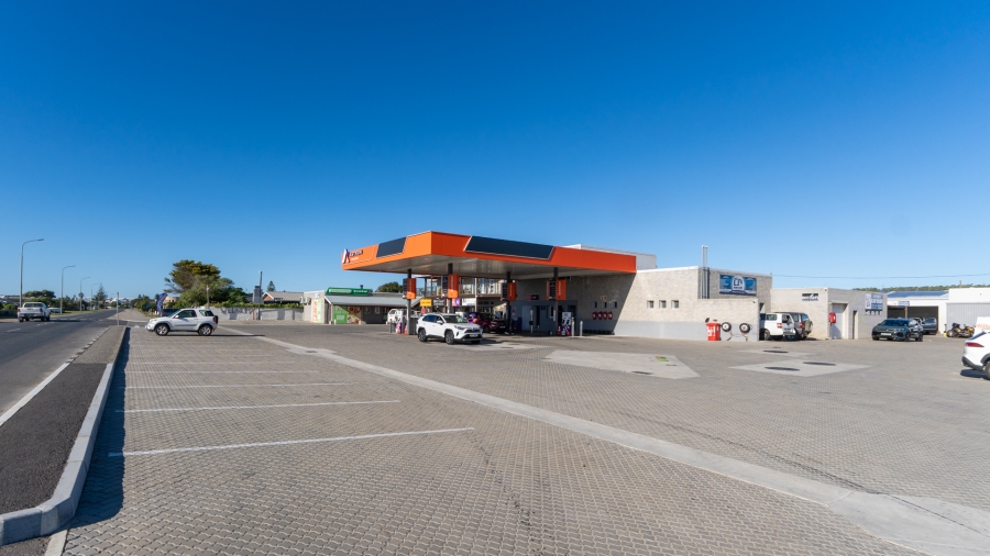 Commercial Property for Sale in Struisbaai Western Cape